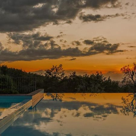 Podere La Casetta - Casa Di Campagna มอนตาโยเน ภายนอก รูปภาพ