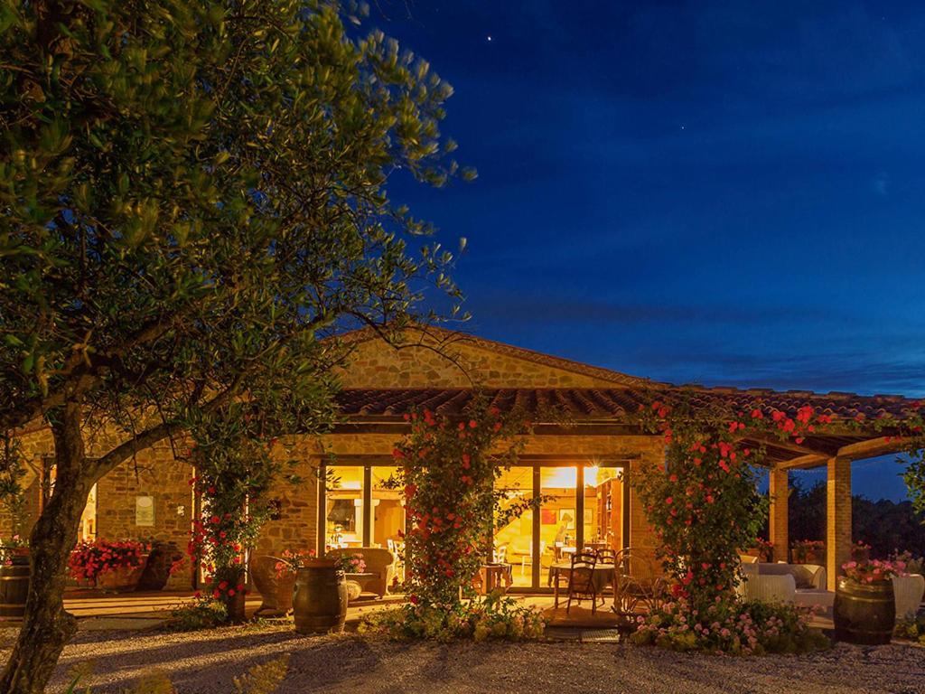 Podere La Casetta - Casa Di Campagna มอนตาโยเน ภายนอก รูปภาพ