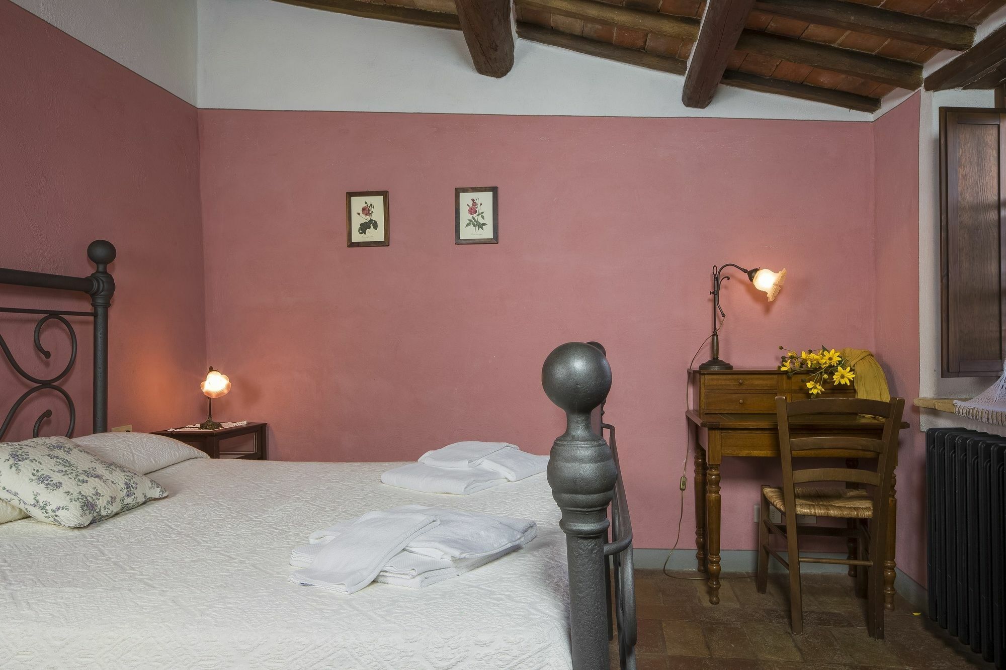 Podere La Casetta - Casa Di Campagna มอนตาโยเน ภายนอก รูปภาพ