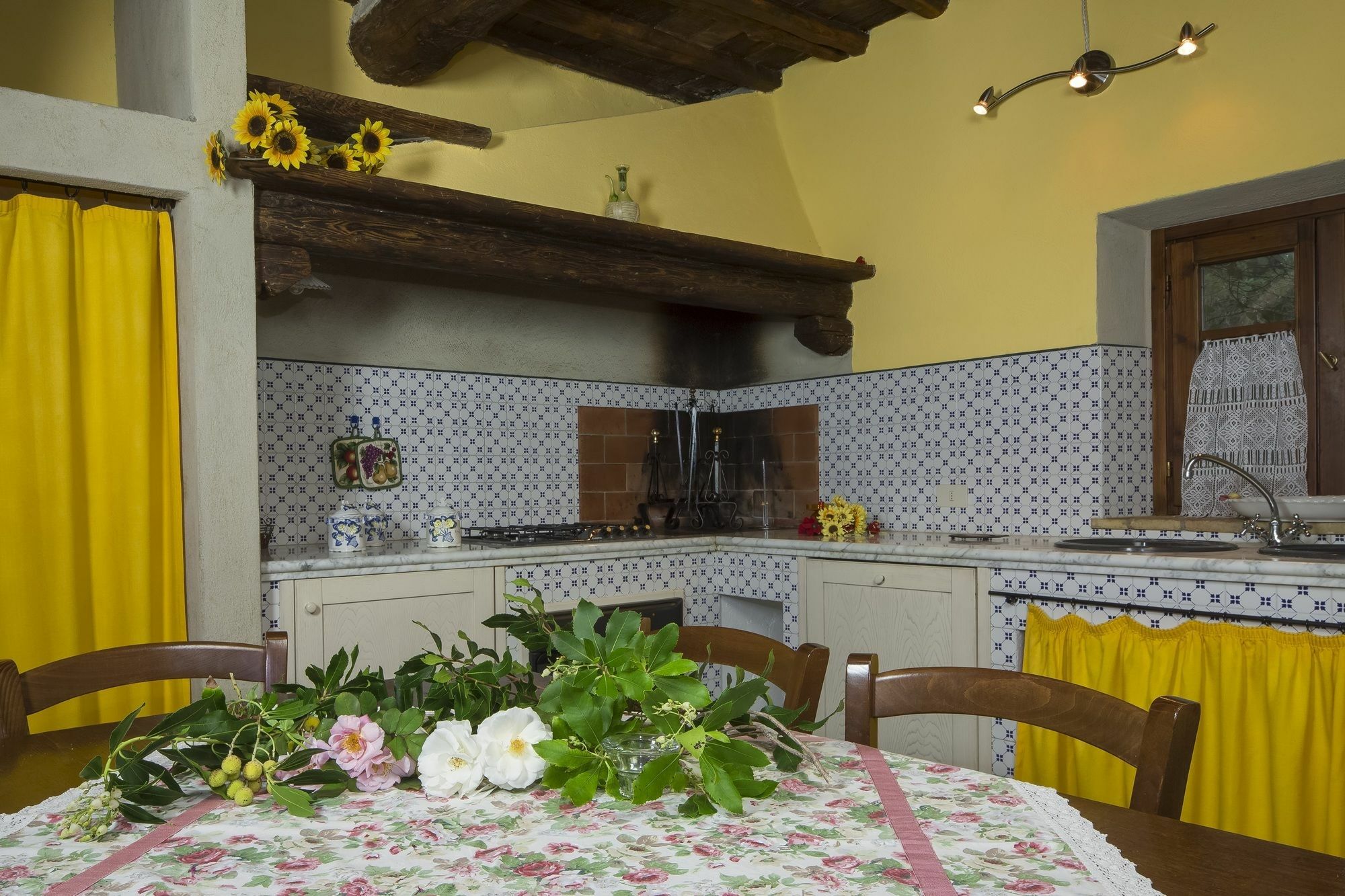 Podere La Casetta - Casa Di Campagna มอนตาโยเน ภายนอก รูปภาพ